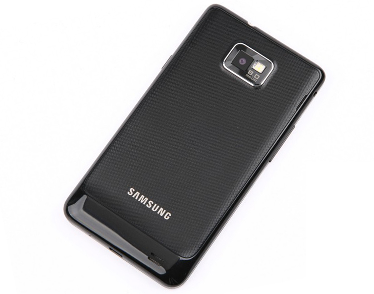 Samsung Galaxy S II сзади